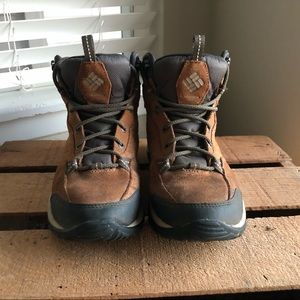 Columbia hiking boots